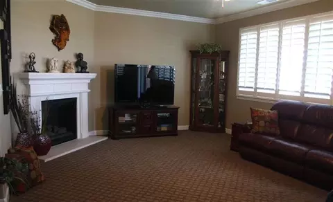 1025 Whiteash Ave, Clovis, CA 93619 photo 7