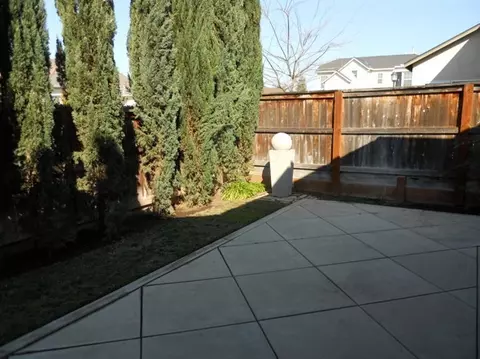 737 W Fontaine Ln, Clovis, CA 93619 photo 8