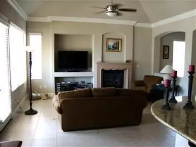 1718 N Osmun Ave, Clovis, CA 93619 photo 5
