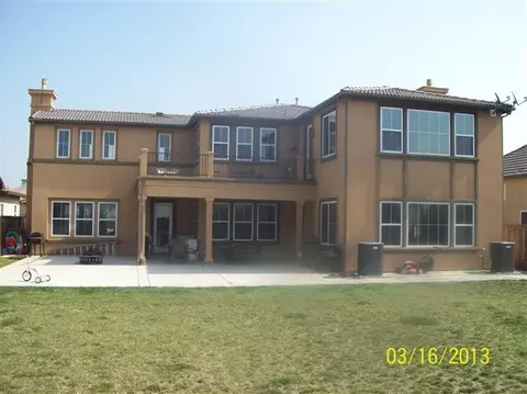 10591 E Biscayne Ct, Clovis, CA 93619 photo 8
