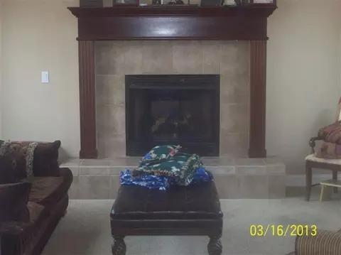 10591 E Biscayne Ct, Clovis, CA 93619 photo 5