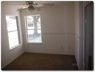 806 Stratford Ct, Lemoore, CA 93245 photo 10