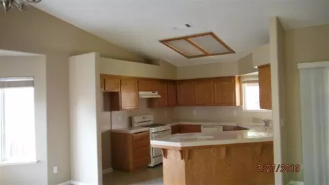 2859 Plumas St, Madera, CA 93637 photo 9