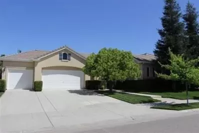 1871 N Hornet Ave, Clovis, CA 93619 photo 1
