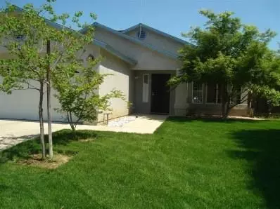 532 Morton Ave, Sanger, CA 93657 photo 1