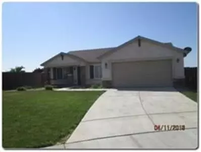 1301 Pasteur Ct, Hanford, CA 93230 photo 1