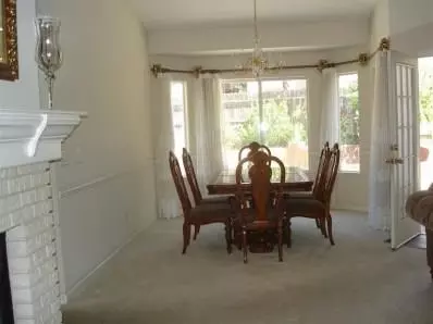 2944 E Christopher Dr, Fresno, CA 93720 photo 7
