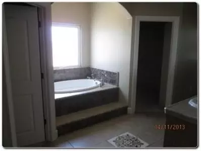 2036 Foxhill Pl, Hanford, CA 93230 photo 7