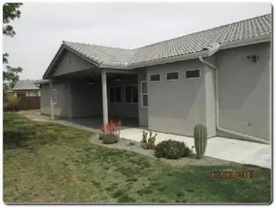 2036 Foxhill Pl, Hanford, CA 93230 photo 2