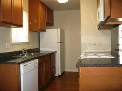 2237 Sylmar Ave #4, Clovis, CA 93612 photo 5