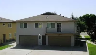 2237 Sylmar Ave #4, Clovis, CA 93612 photo 1