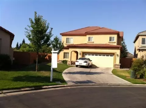 2877 Casty Ct, Sanger, CA 93657 photo 1