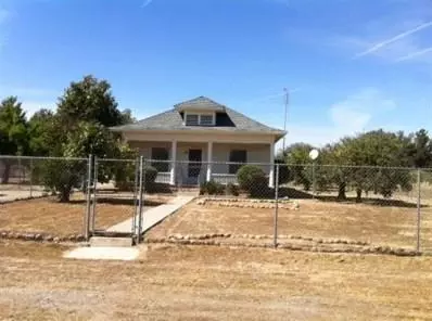 13912 E Buck Way, Sanger, CA 93657 photo 1