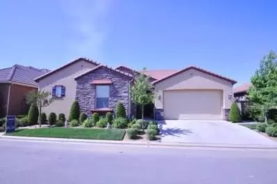 3573 Knightsbridge Ln, Clovis, CA 93619 photo 1