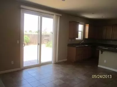 137 Pine St, Chowchilla, CA 93610 photo 8