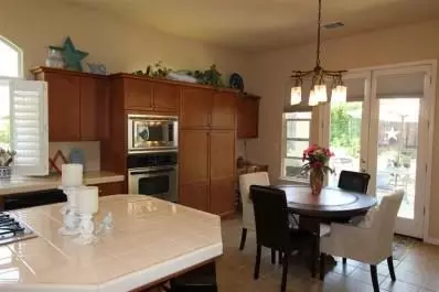 1965 N Greenfield Ave, Clovis, CA 93619 photo 9