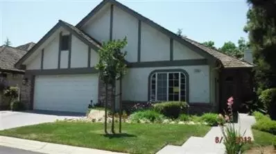 1846 Stonebrook Ln, Clovis, CA 93611 photo 1