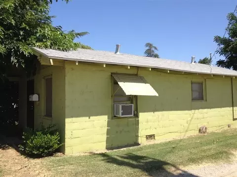 340 N 4th St, Chowchilla, CA 93610 photo 2