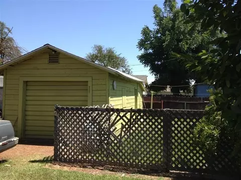 340 N 4th St, Chowchilla, CA 93610 photo 4