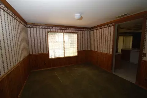 948 N Ash Ave, Clovis, CA 93611 photo 4