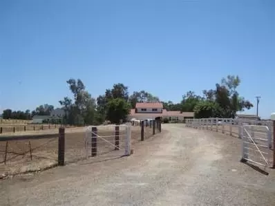 4915 Stetson Rd, Clovis, CA 93619 photo 3