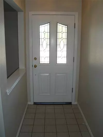 523 W Pat Dr, Clovis, CA 93612 photo 4