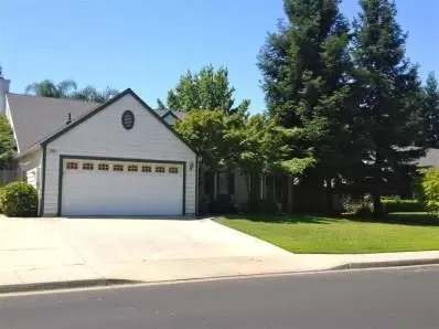 552 W El Paso Ave, Clovis, CA 93611 photo 1