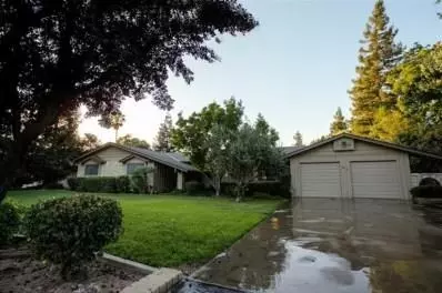 6036 E Lyell Ave, Fresno, CA 93727 photo 1