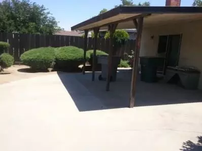 129 W Norwich Ave, Clovis, CA 93612 photo 5