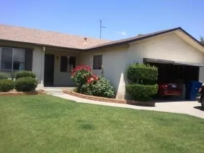 129 W Norwich Ave, Clovis, CA 93612 photo 1