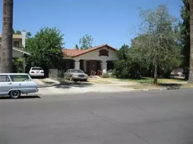 3135 E Kerckhoff Ave, Fresno, CA 93702 photo 1