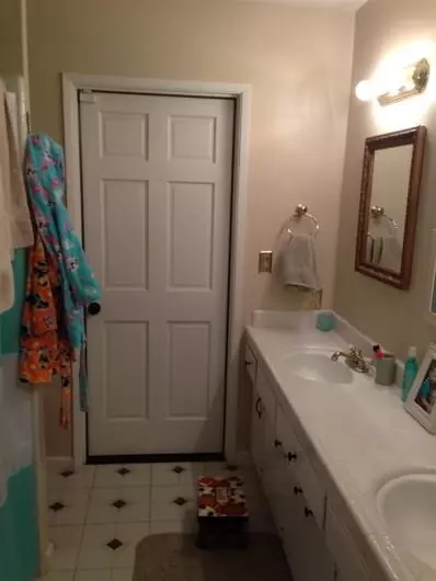 2205 W 3rd St, Madera, CA 93637 photo 8