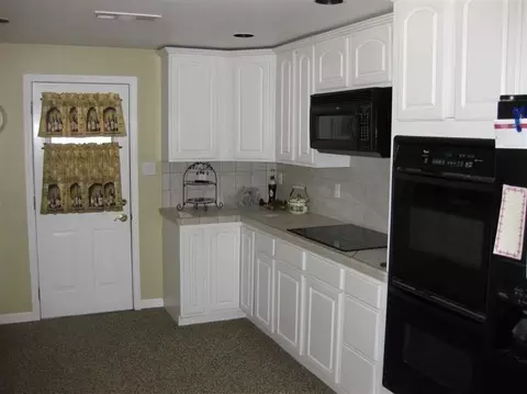 2040 Cypress St, Selma, CA 93662 photo 2