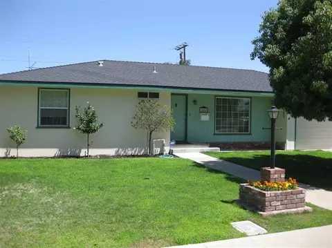 2040 Cypress St, Selma, CA 93662 photo 5