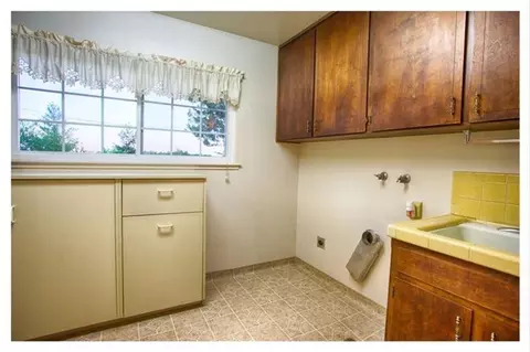 6872 E Floral Ave, Selma, CA 93662 photo 10