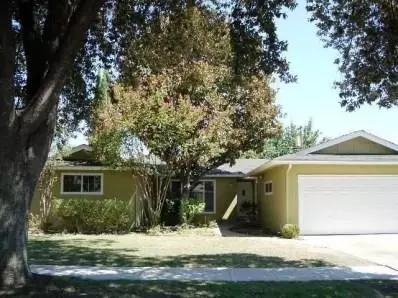 4875 E Pico Ave, Fresno, CA 93726 photo 1