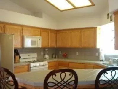 2717 Maple St, Madera, CA 93637 photo 5