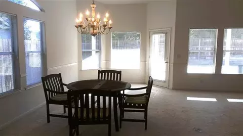 1761 N Orangewood Ave, Clovis, CA 93619 photo 4