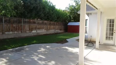1761 N Orangewood Ave, Clovis, CA 93619 photo 7