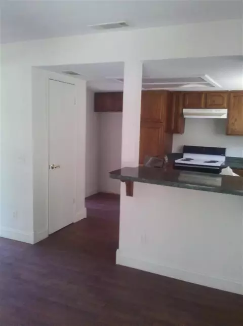17643 Brook Dr, Madera, CA 93638 photo 4