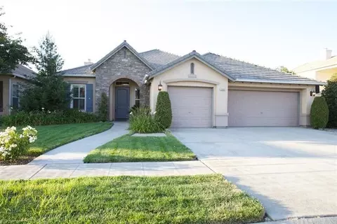 2085 Lester Ave, Clovis, CA 93619 photo 1