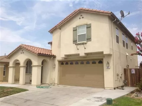 843 Kiwi St, Madera, CA 93638 photo 1