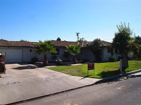 2100 W 4th St, Madera, CA 93637 photo 1