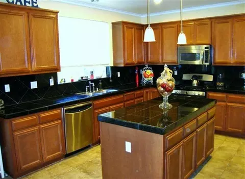 1961 N Rogers Ave, Clovis, CA 93619 photo 2