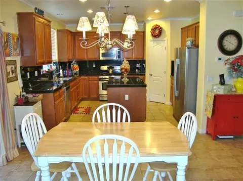 1961 N Rogers Ave, Clovis, CA 93619 photo 9
