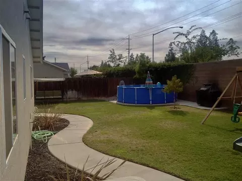 5618 E Tower Ave, Fresno, CA 93727 photo 5