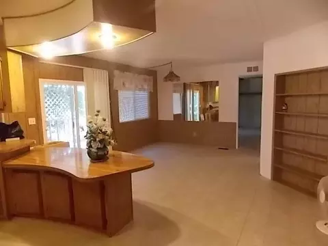 1218 E Cleveland Ave #141, Madera, CA 93638 photo 2