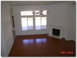 947 Privilege Way, Lemoore, CA 93245 photo 4
