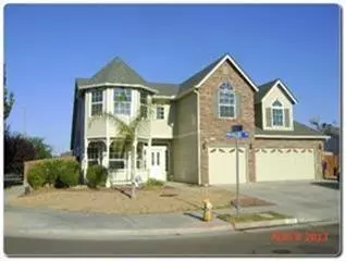 947 Privilege Way, Lemoore, CA 93245 photo 2