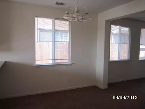 494 Joya Dr, Madera, CA 93637 photo 5